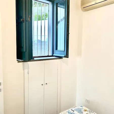 La Perla Del Porto Di House Pensión