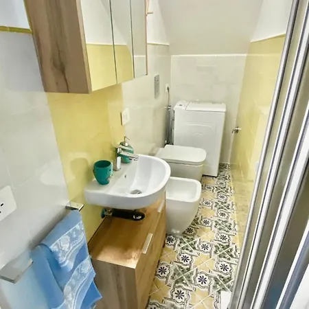 La Perla Del Porto Di House Maratea