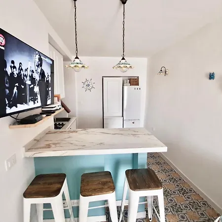 Гостевой дом La Perla Del Porto Di House