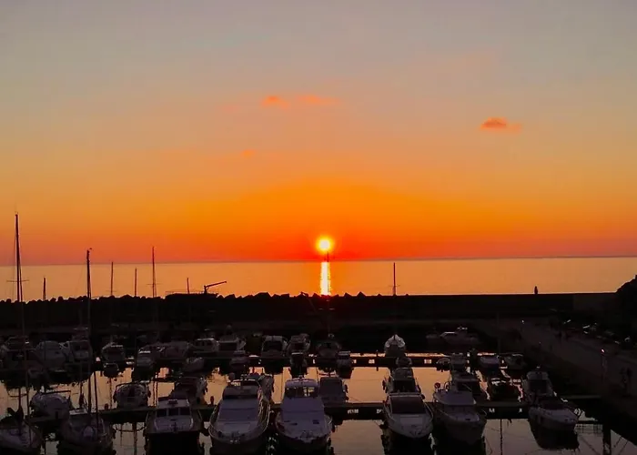 La Perla Del Porto Di House